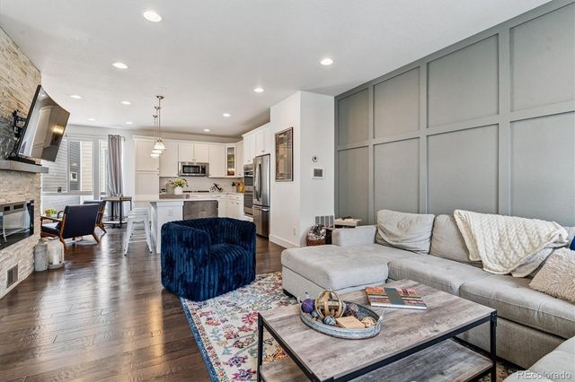 15763 E Broncos Place, Englewood, CO 80112