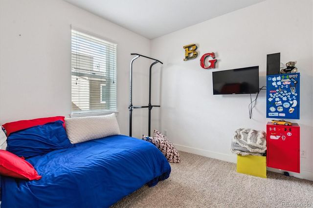 15763 E Broncos Place, Englewood, CO 80112