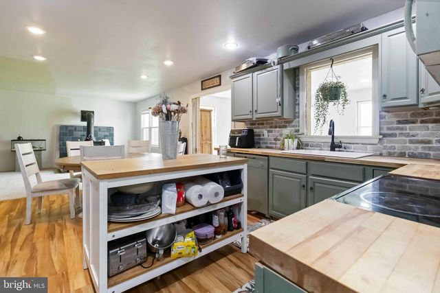 112 SAW MILL RD, Elizabethtown, PA 17022
