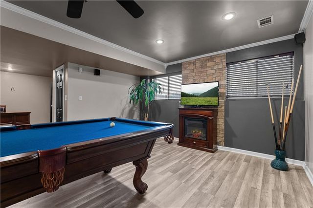 5715 NE SAPPHIRE Place, Lee's Summit, MO 64064