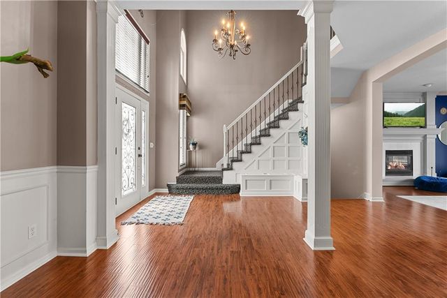 5715 NE SAPPHIRE Place, Lee's Summit, MO 64064