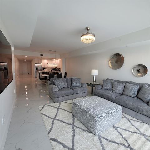 415 ISLAND WAY 206, Clearwater Beach, FL 33767
