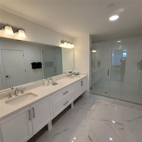 415 ISLAND WAY 206, Clearwater Beach, FL 33767