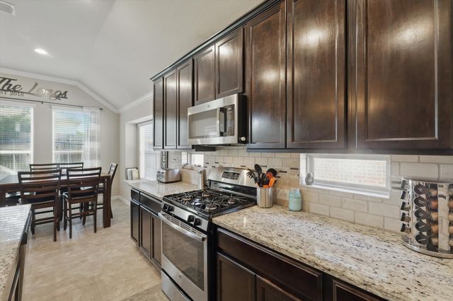 1325 Zanna Grace Way, Fort Worth, TX 76052