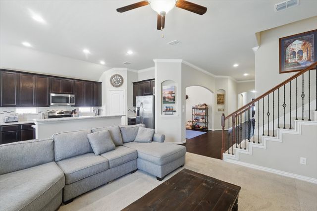 1325 Zanna Grace Way, Fort Worth, TX 76052
