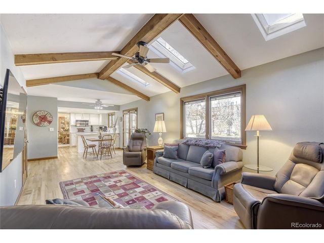 6057 S Lima Way, Englewood, CO 80111