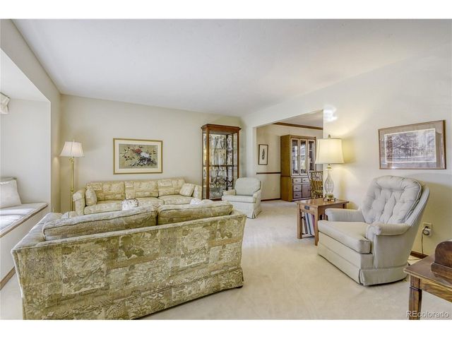 6057 S Lima Way, Englewood, CO 80111