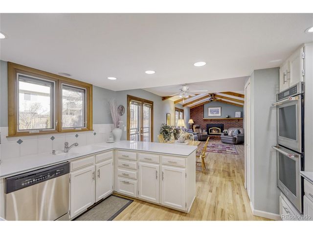 6057 S Lima Way, Englewood, CO 80111