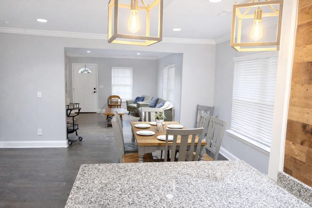 1903 E 13th Street, Chattanooga, TN 37404