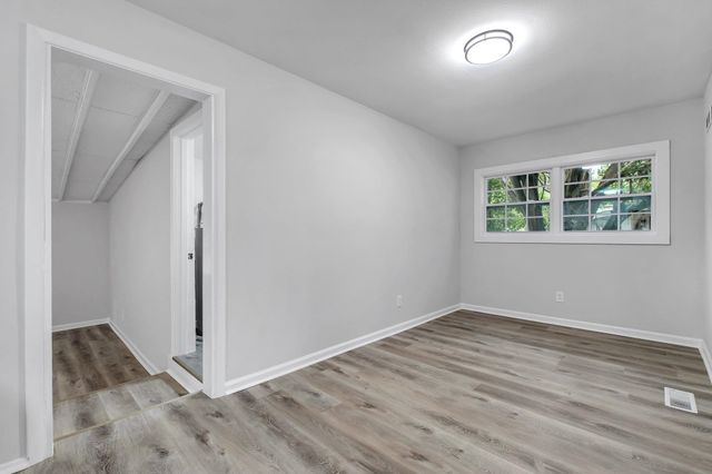 2131 Oxford Road, Tallahassee, FL 32304