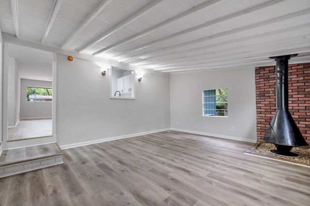 2131 Oxford Road, Tallahassee, FL 32304