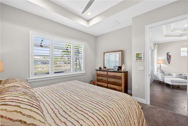 7026 Dominica DR, Naples, FL 34113