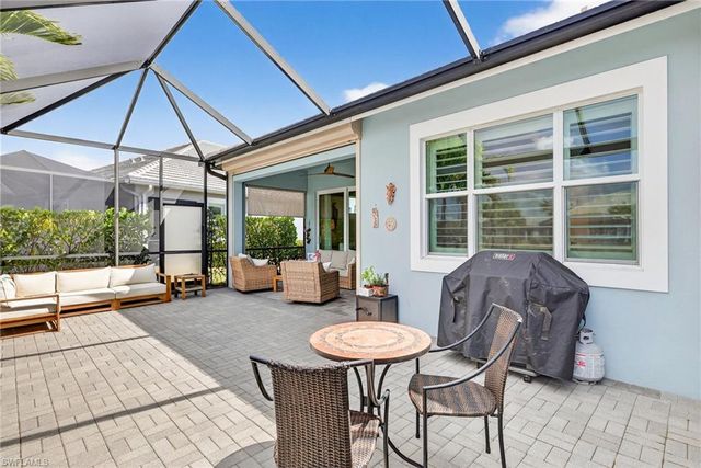 7026 Dominica DR, Naples, FL 34113