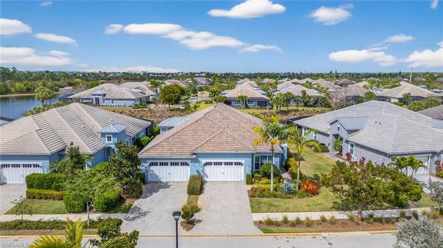 7026 Dominica DR, Naples, FL 34113