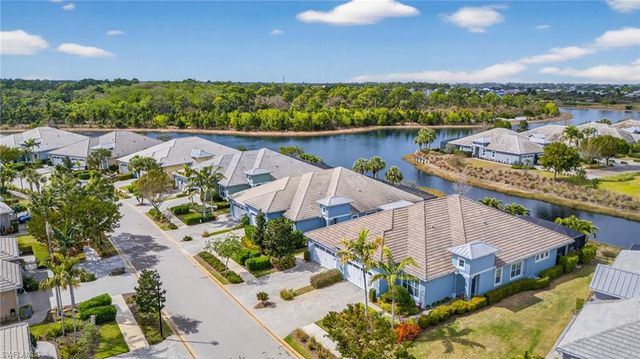 7026 Dominica DR, Naples, FL 34113