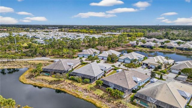 7026 Dominica DR, Naples, FL 34113