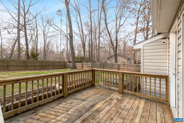 7 RIVERSIDE DR, Palmyra, VA 22963