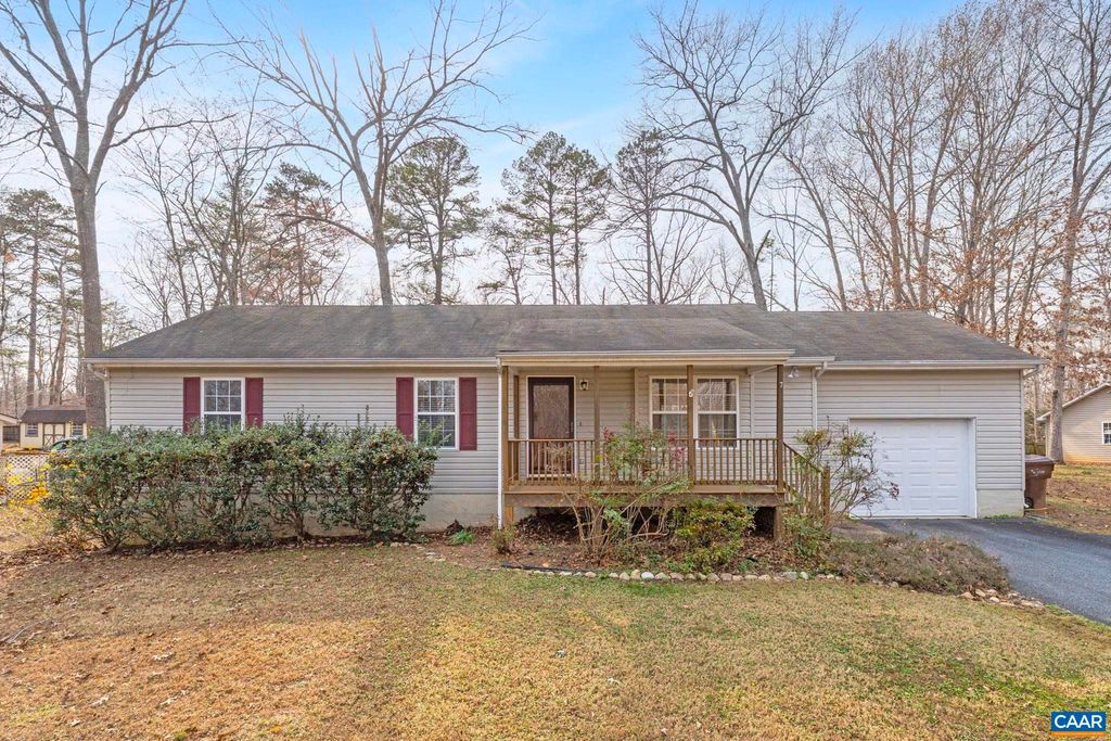 7 RIVERSIDE DR, Palmyra, VA 22963