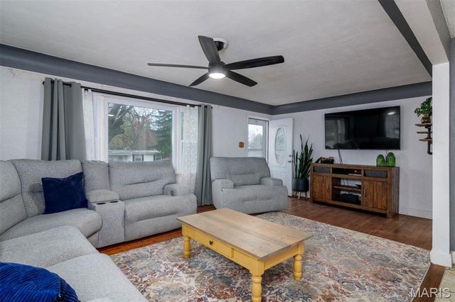 123 Lowell Court, Shiloh, IL 62269