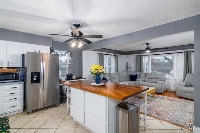 123 Lowell Court, Shiloh, IL 62269