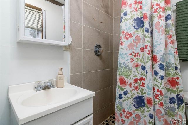 123 Lowell Court, Shiloh, IL 62269