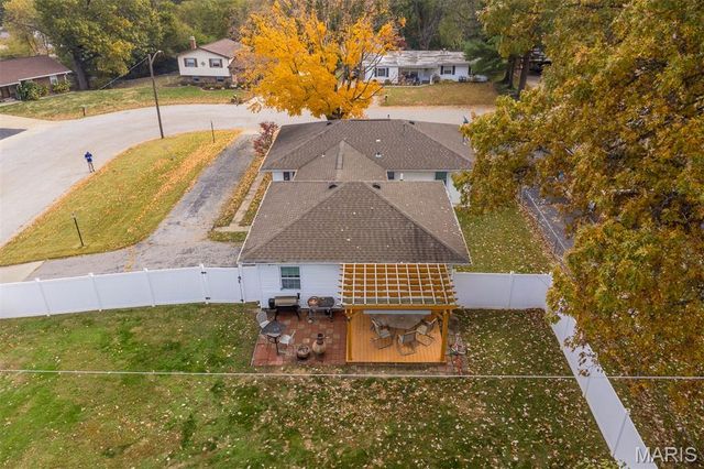 123 Lowell Court, Shiloh, IL 62269
