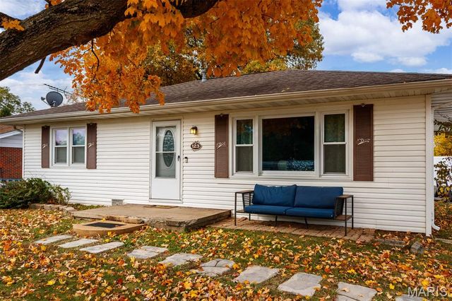 123 Lowell Court, Shiloh, IL 62269