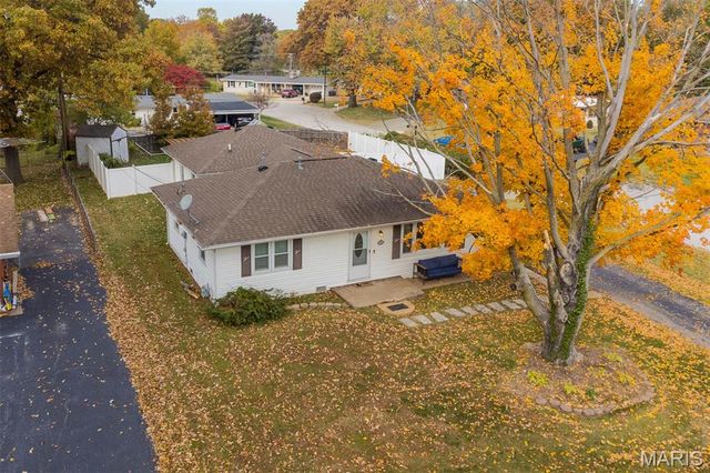 123 Lowell Court, Shiloh, IL 62269