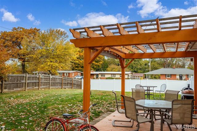 123 Lowell Court, Shiloh, IL 62269