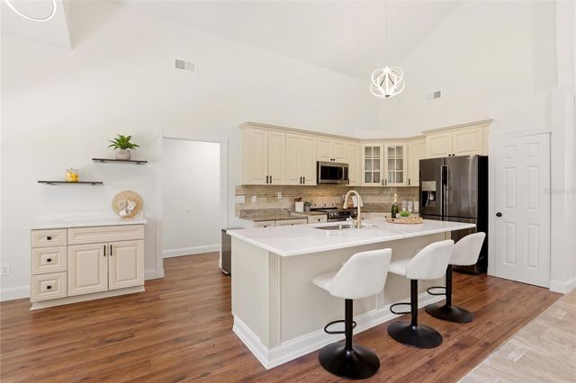 1600 SWEETWATER WEST CIRCLE, Apopka, FL 32712