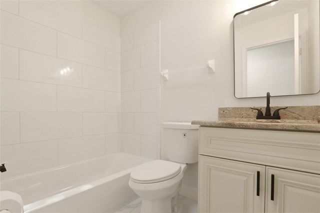 1600 SWEETWATER WEST CIRCLE, Apopka, FL 32712