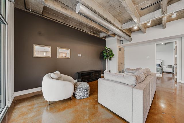199 S 5th Street, 405, Columbus, OH 43215
