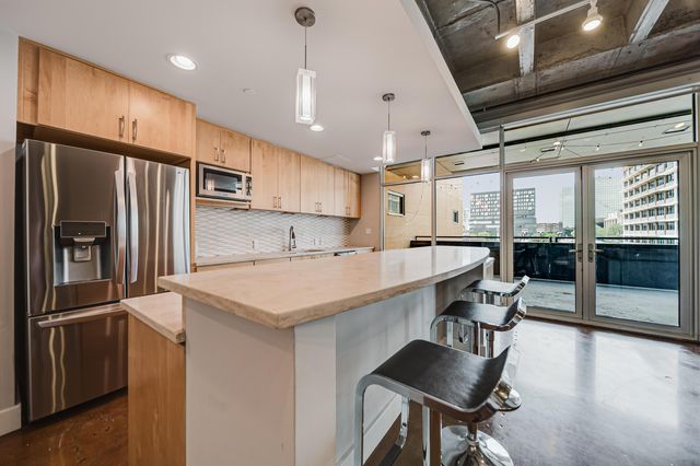199 S 5th Street, 405, Columbus, OH 43215