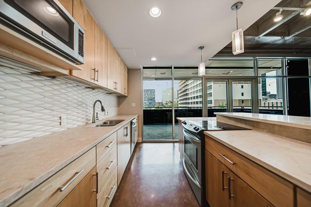 199 S 5th Street, 405, Columbus, OH 43215