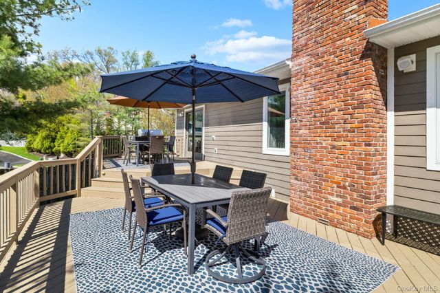 59 S Constitution Drive, Tappan, NY 10983