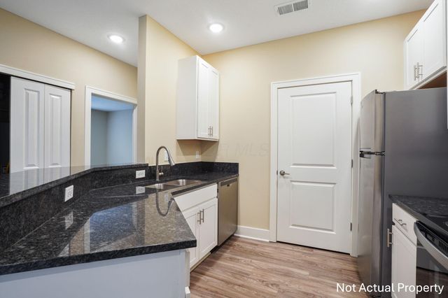 4964 Aspen Pine Boulevard, Dublin, OH 43016