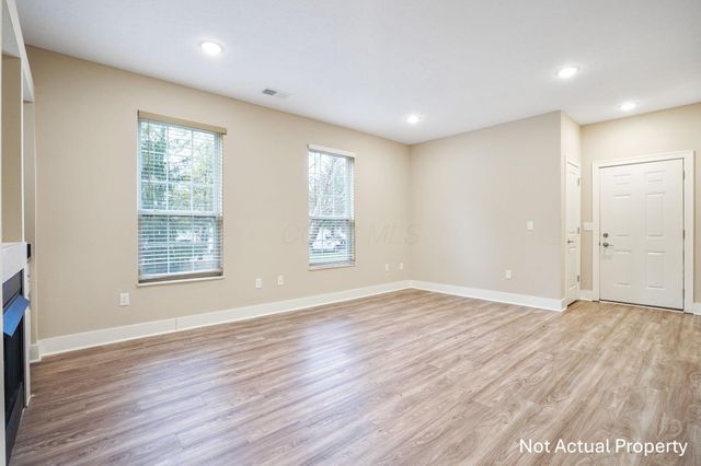 4964 Aspen Pine Boulevard, Dublin, OH 43016