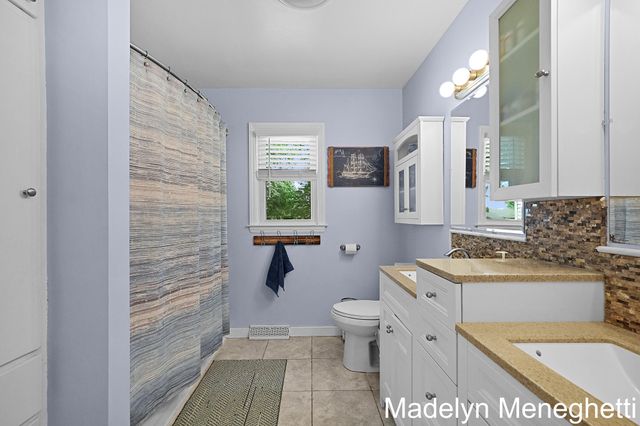 2765 Baldwin Street, Georgetown Twp, MI 49428