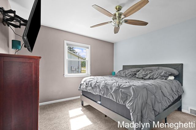 2765 Baldwin Street, Georgetown Twp, MI 49428