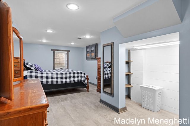 2765 Baldwin Street, Georgetown Twp, MI 49428