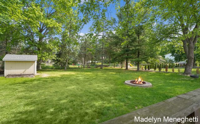 2765 Baldwin Street, Georgetown Twp, MI 49428