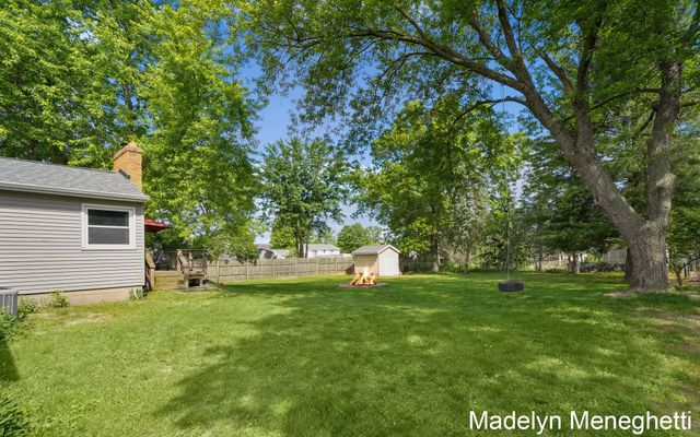 2765 Baldwin Street, Georgetown Twp, MI 49428