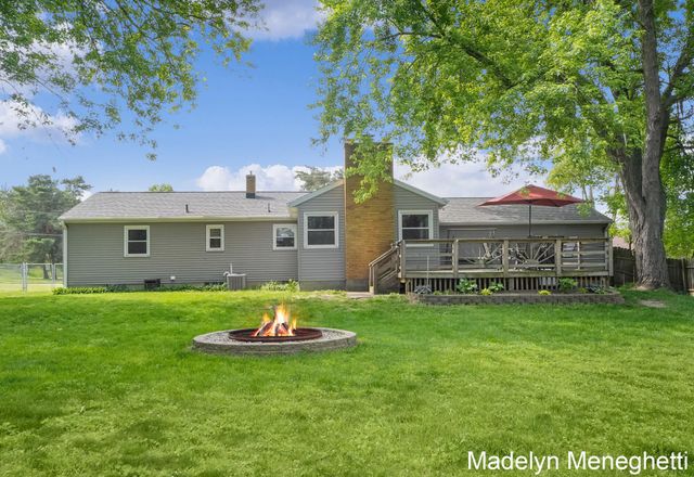 2765 Baldwin Street, Georgetown Twp, MI 49428