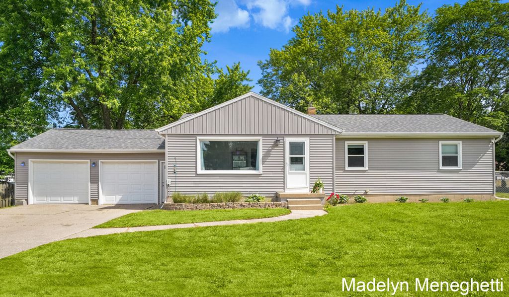 2765 Baldwin Street, Georgetown Twp, MI 49428