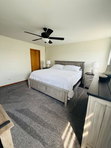 25061 Clare Circle, Manhattan, IL 60442