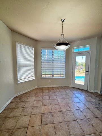 5110 Heatherdale Drive, Grapevine, TX 76051