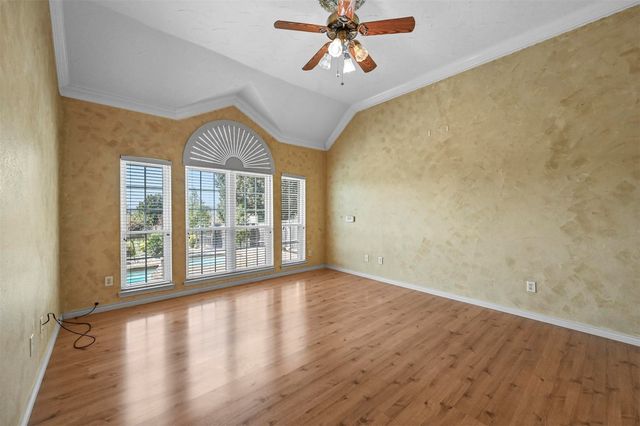 5110 Heatherdale Drive, Grapevine, TX 76051