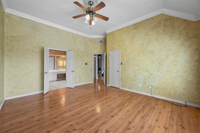 5110 Heatherdale Drive, Grapevine, TX 76051