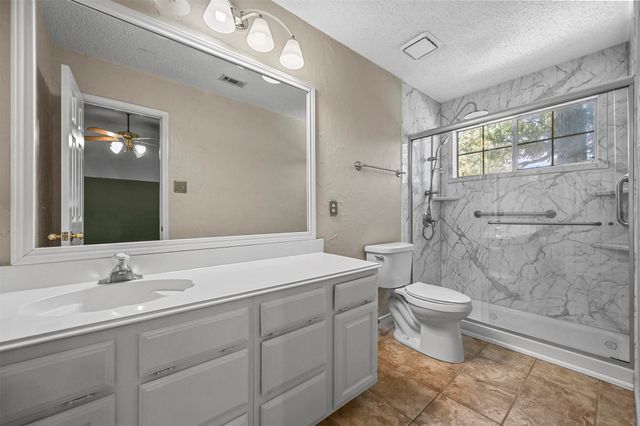 5110 Heatherdale Drive, Grapevine, TX 76051