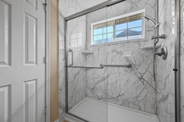 5110 Heatherdale Drive, Grapevine, TX 76051